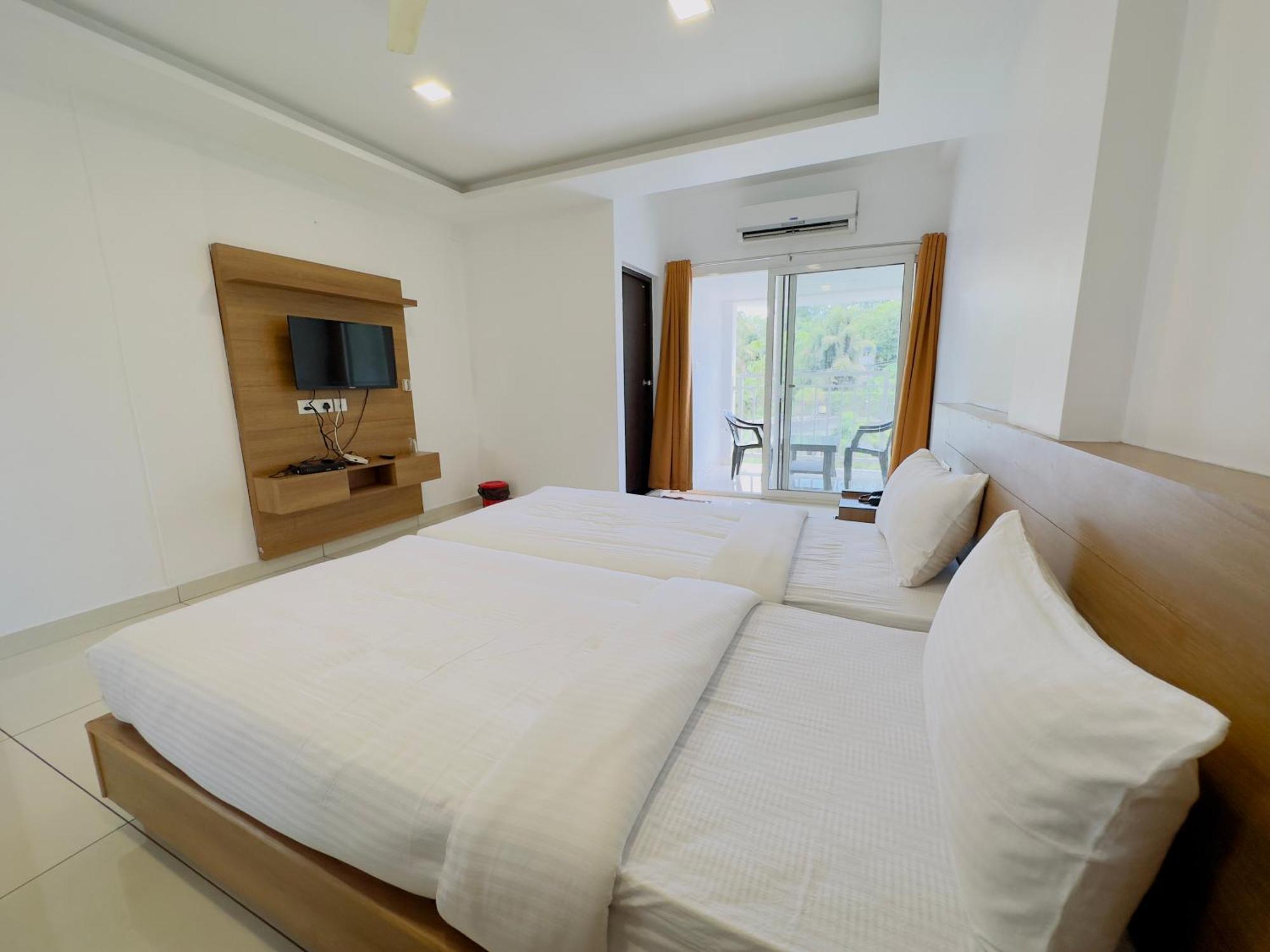 Hotel Lets Stay Kochi Zewnętrze zdjęcie