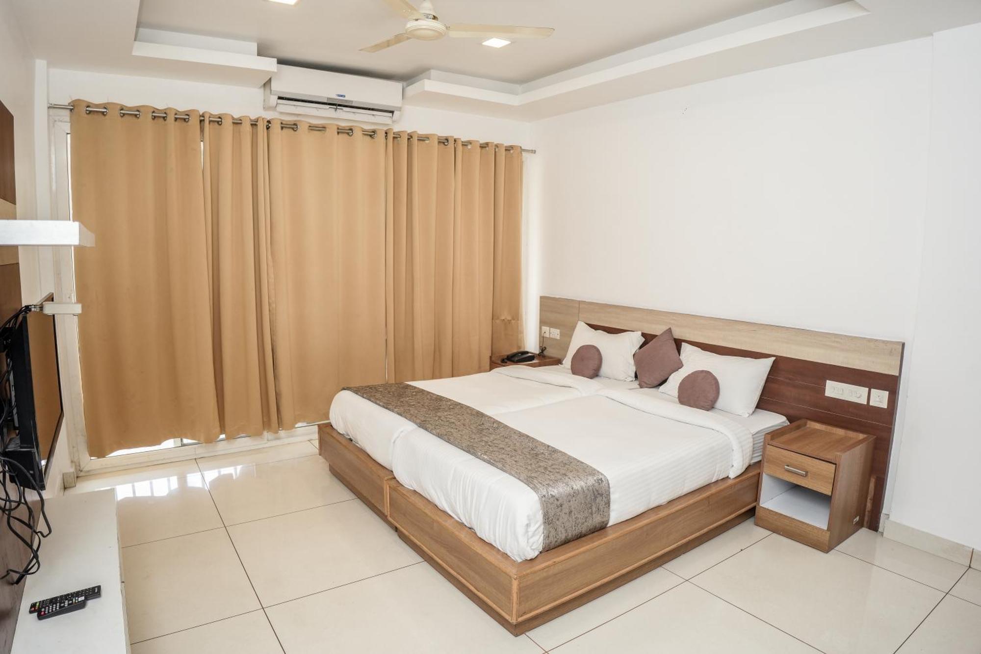 Hotel Lets Stay Kochi Zewnętrze zdjęcie