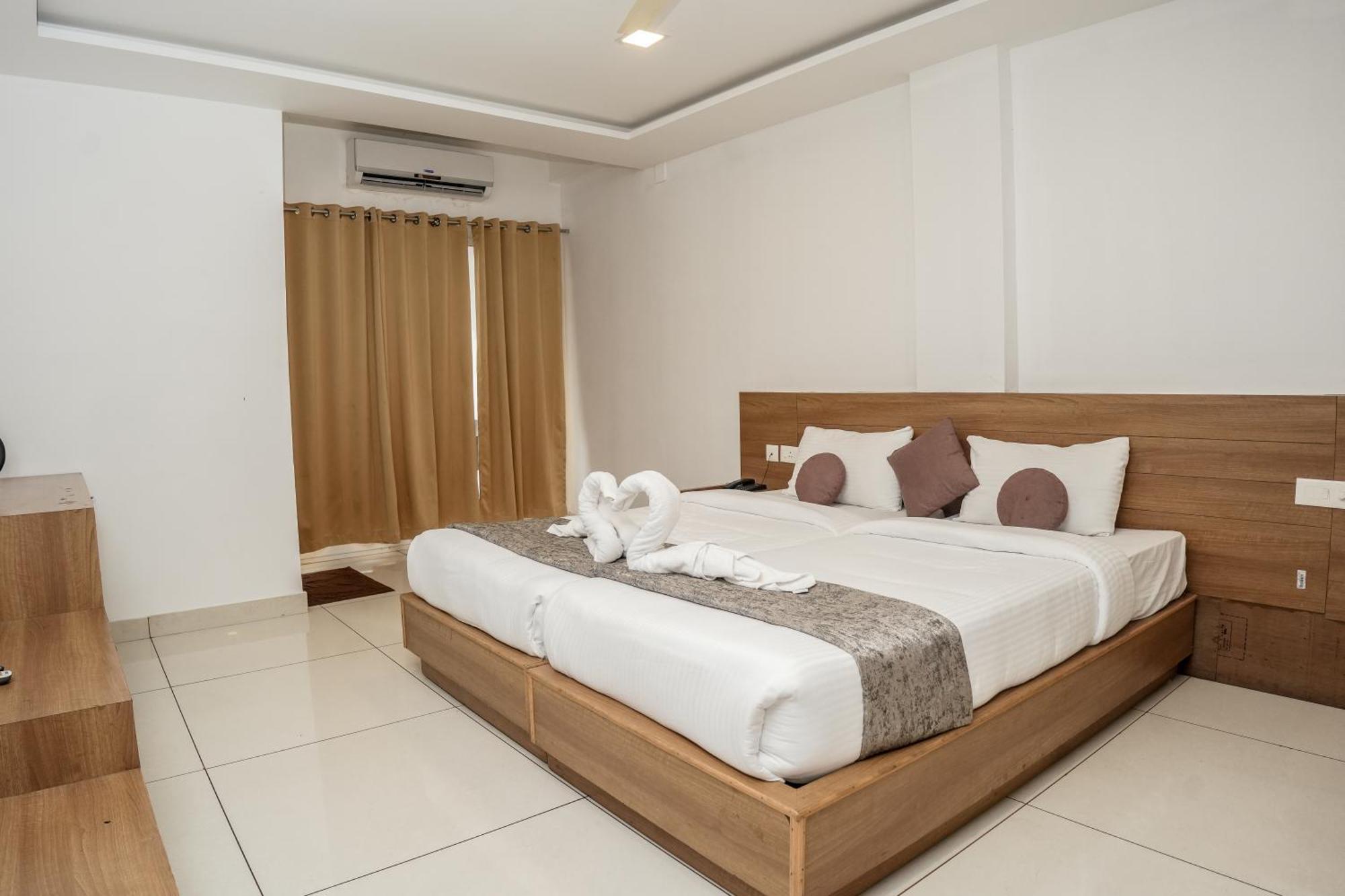 Hotel Lets Stay Kochi Zewnętrze zdjęcie